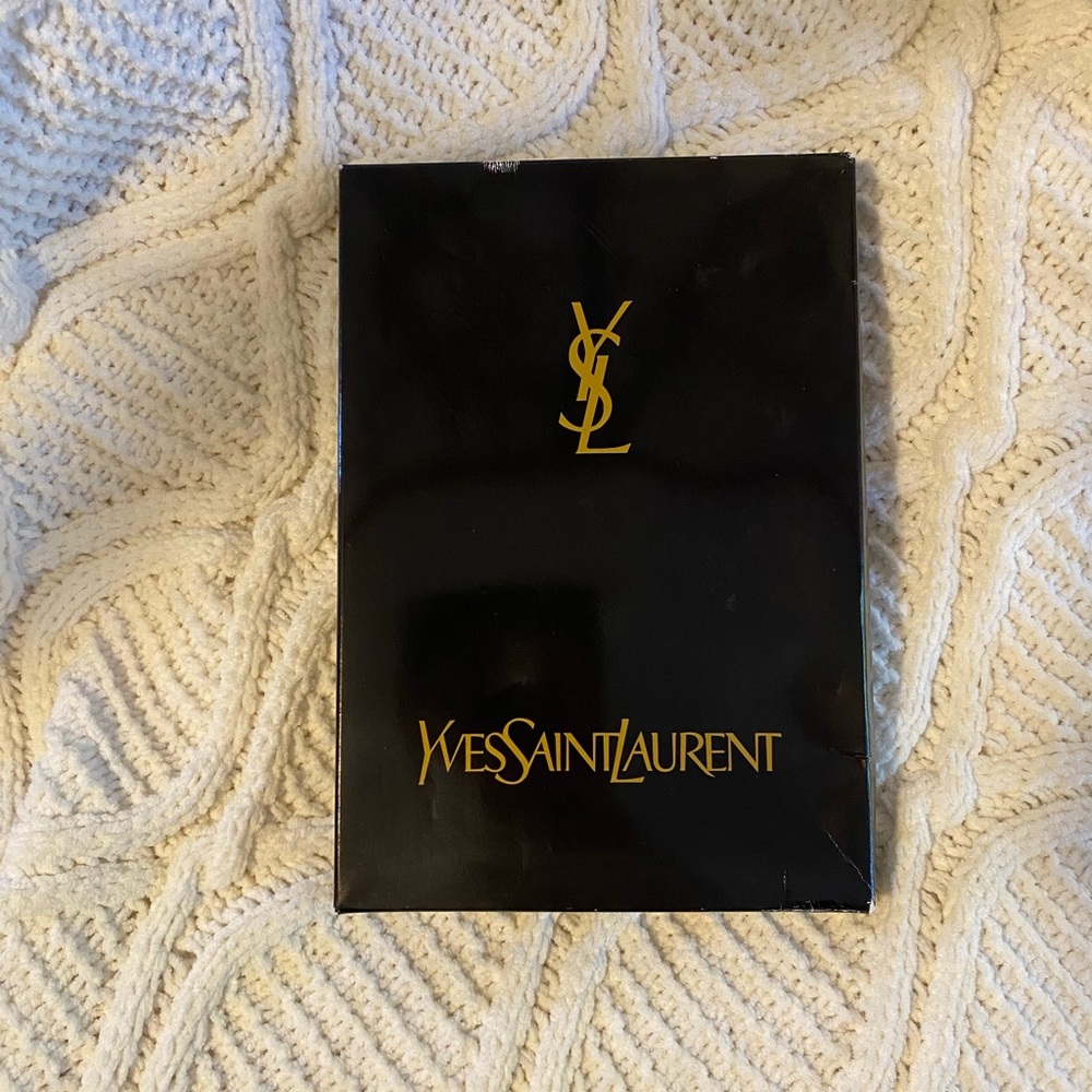 Authentic Ysl Face towels - Picture 4 of 4